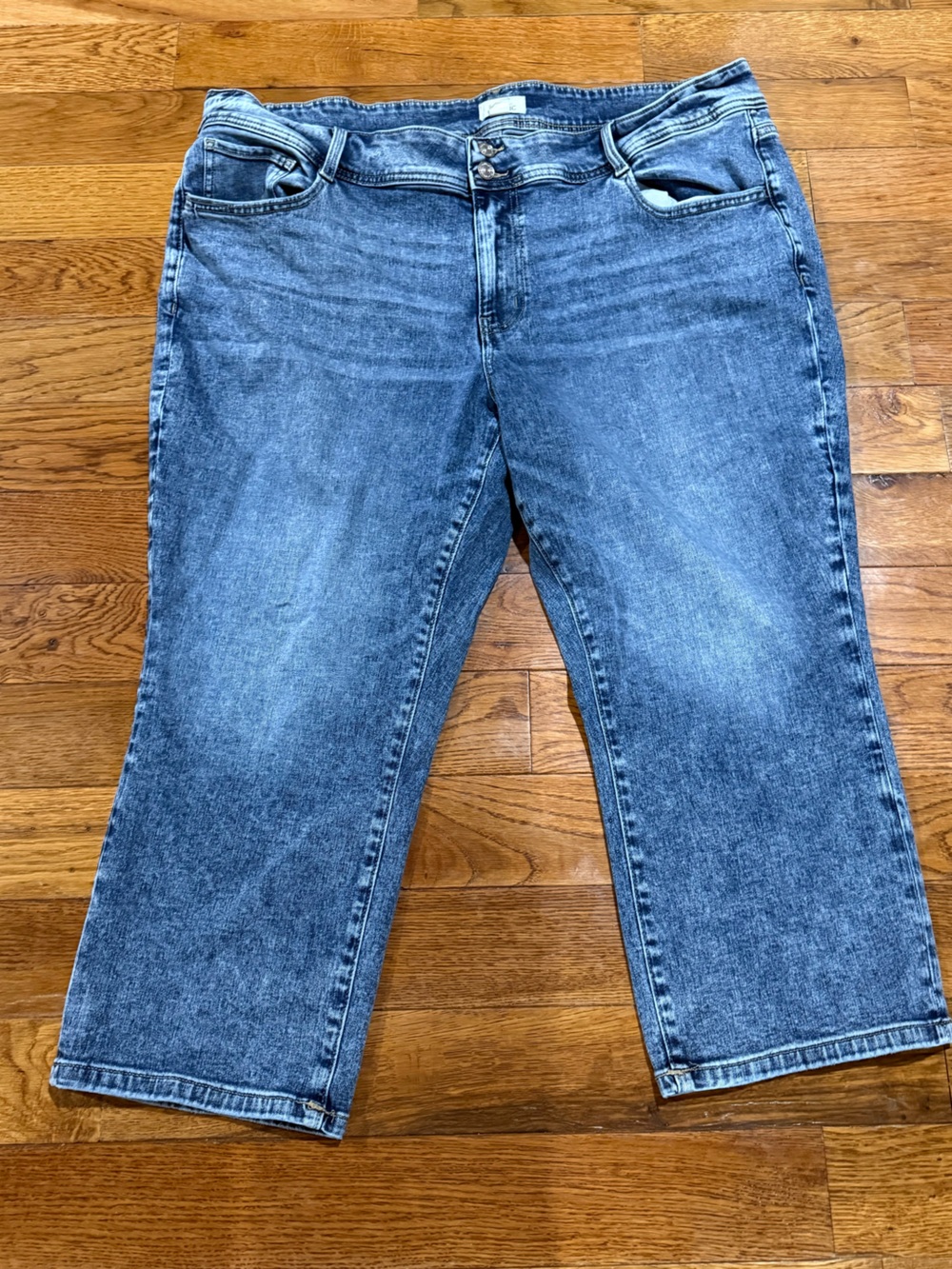 Maurice’s Mid Rise denim capri
